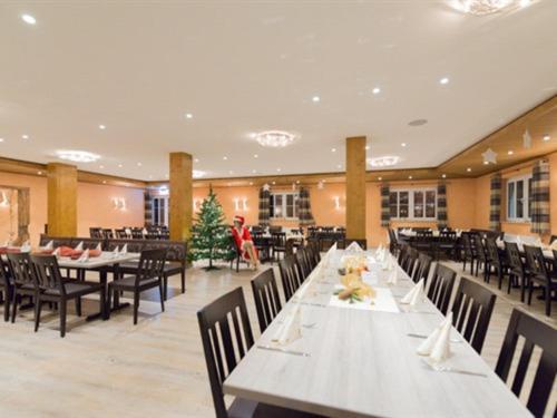 安斯巴赫 兰德加斯托黑马宾馆酒店 外观 照片